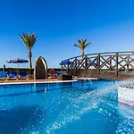 Bluebay Club Apartman