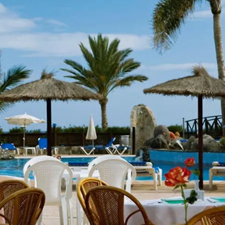 Lägenhet Bluebay Club