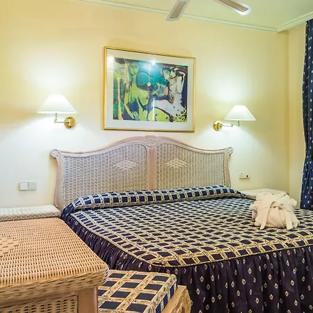 Bluebay Club Appartement *