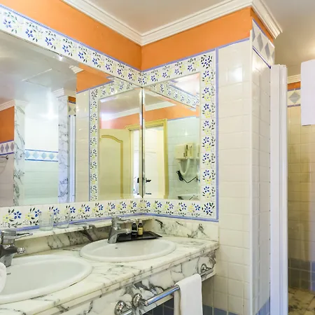 Bluebay Club Appartement