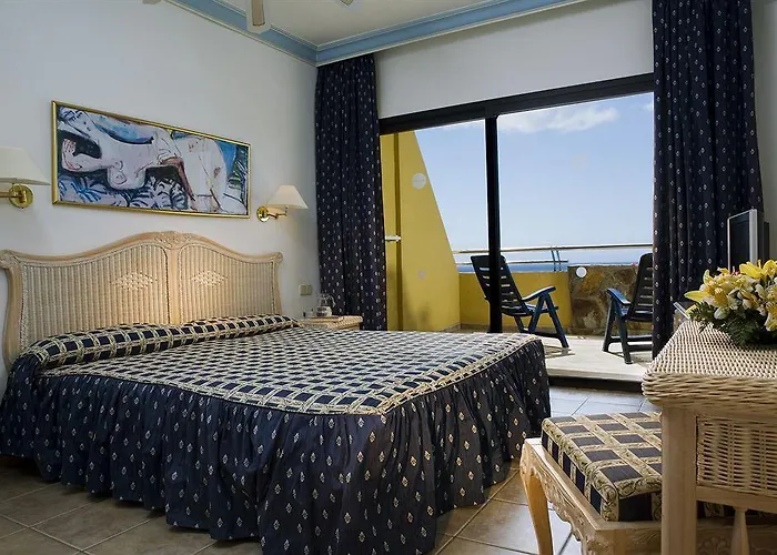 Bluebay Club