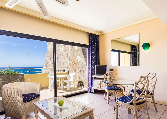 Bluebay Club San Agustín
