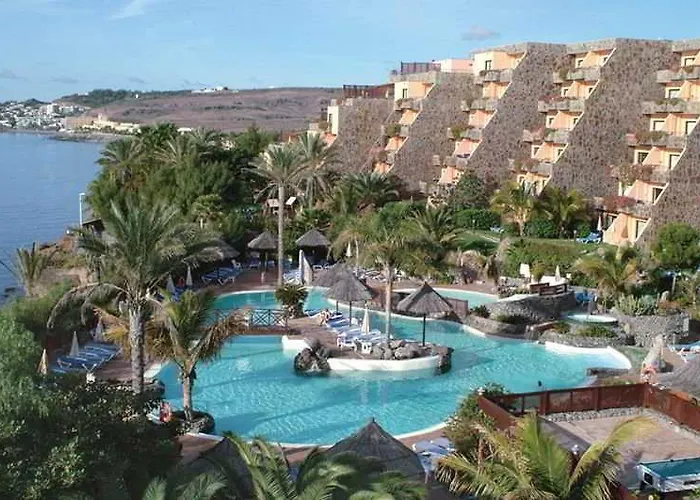 Bluebay Club *